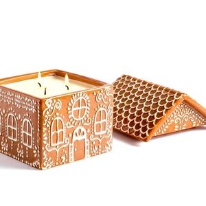 Pottery Barn Gingerbread House Candle